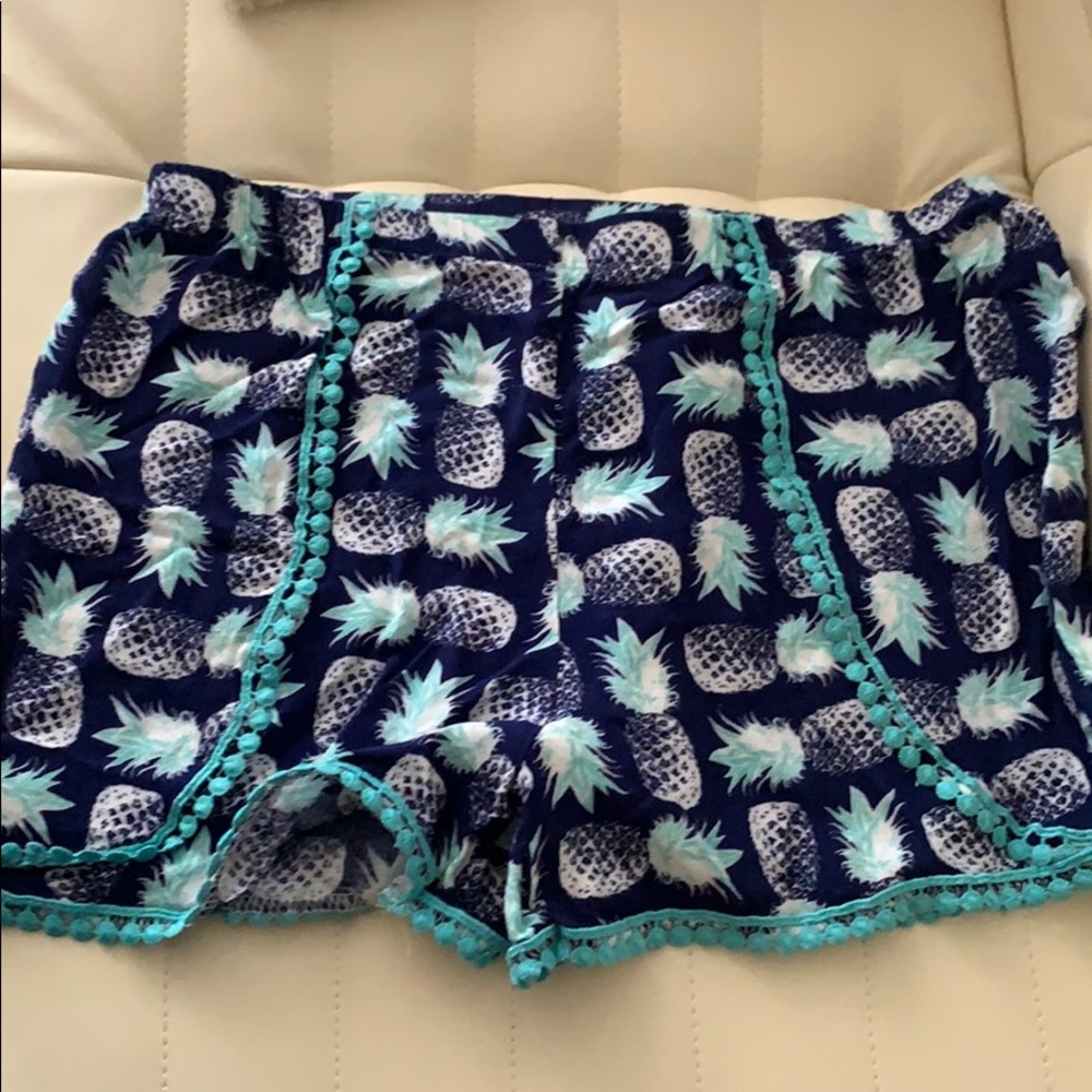 Pinapple Pom Shorts